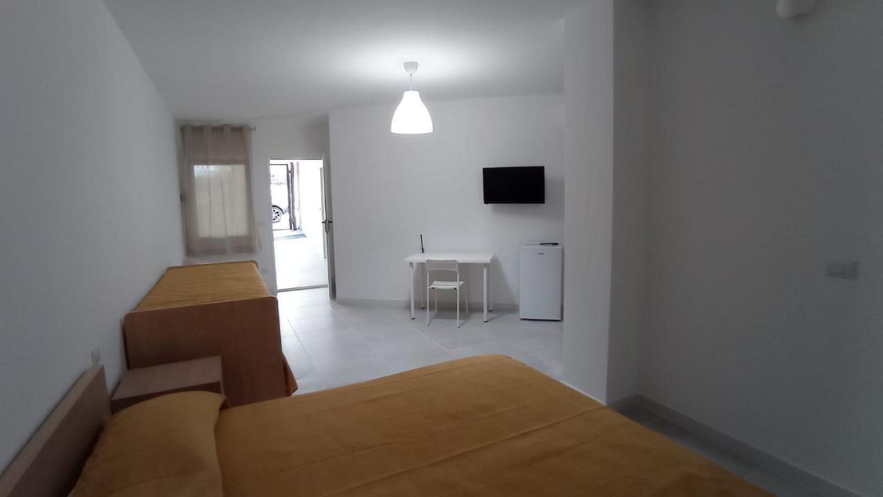 Rosa'S Rooms Matera Exterior photo
