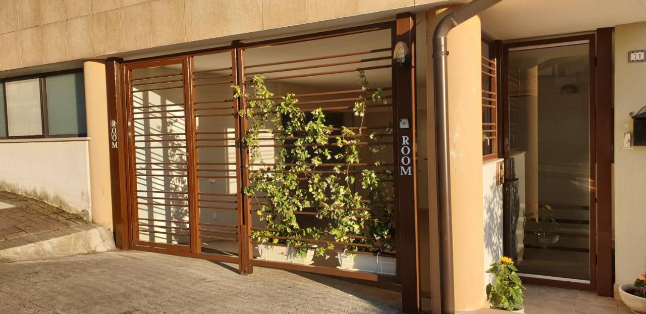 Rosa'S Rooms Matera Exterior photo